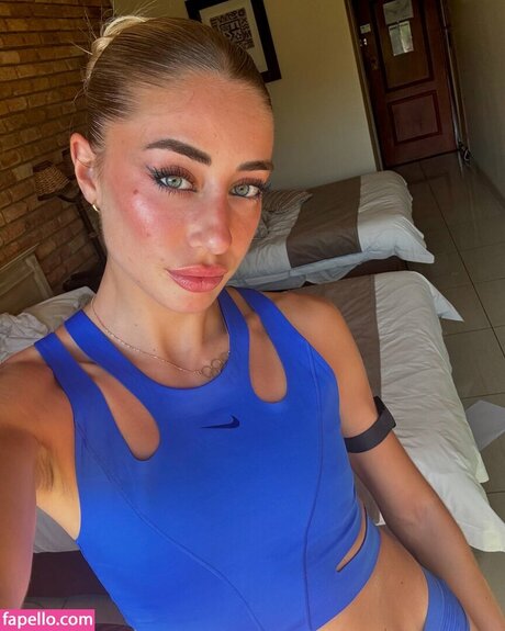 Gaia Sabbatini star erotic photos