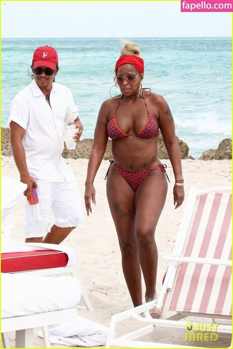 Mary J Blige Profile pic