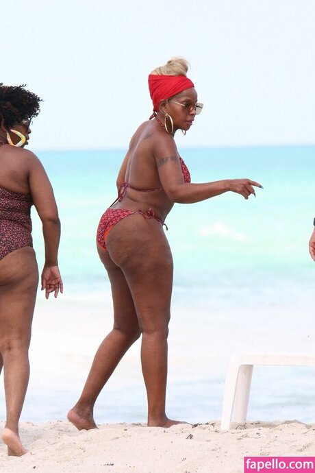 Mary J Blige best actress photos