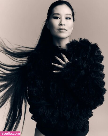 Alicia Hannah Kim hd actress img