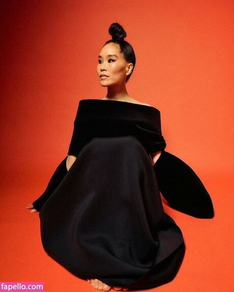 Alicia Hannah Kim beautiful star picture