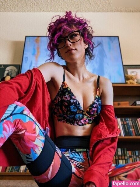 Queen Tofu pornstar xxx img