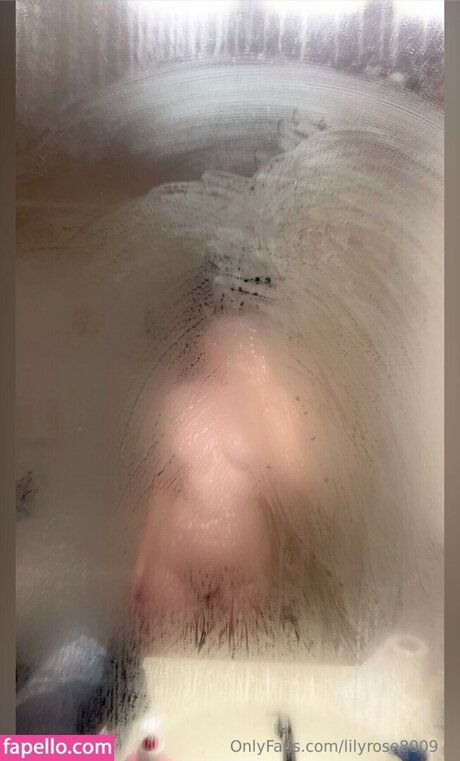 Izzy Nicole pornstar beautiful pictures