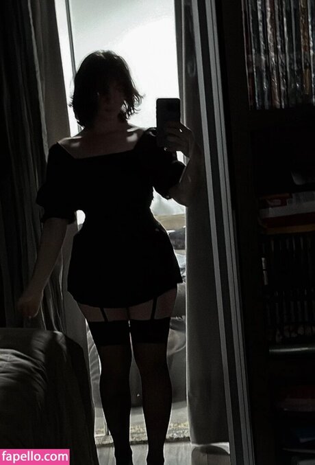 Pricila Canesso star nude image