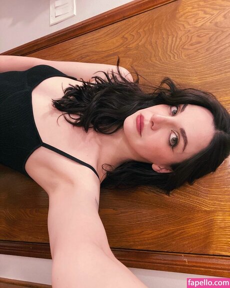 Bailey Meyers model hot img