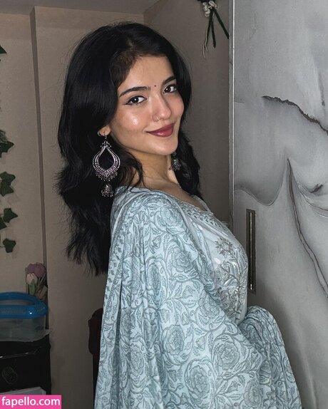 ishitasgj model art photos