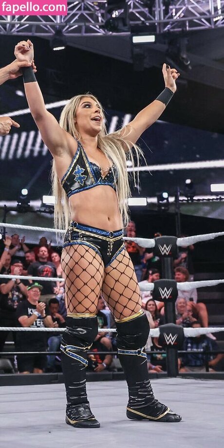 Thea Hail pretty actress images