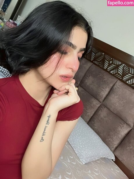 Jasneet Kaur art model pics