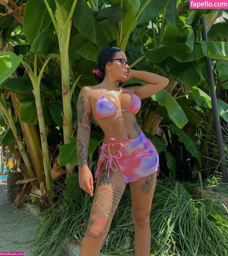 Eda G k en Kaya adult actress pics