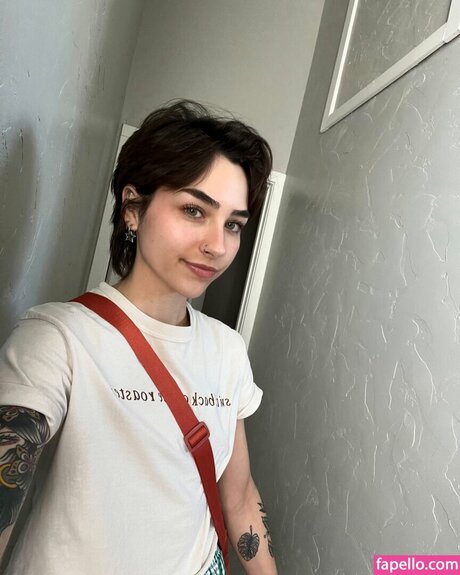 Ohkaylin naked model img