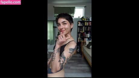 Ohkaylin perfect pornstar picture