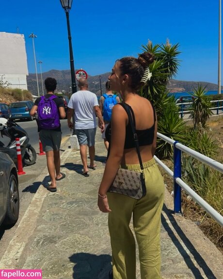 noadabushh model hd pics