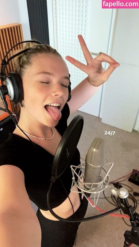 Esther Graf pornstar xxx image