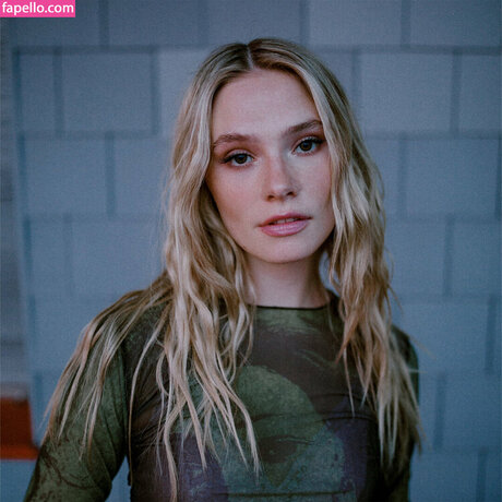 Esther Graf perfect model photo