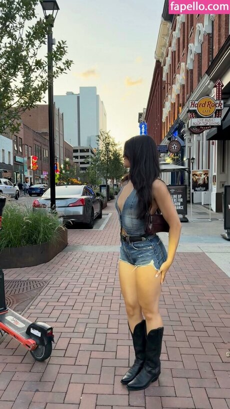 Lucila Erickson model adult image