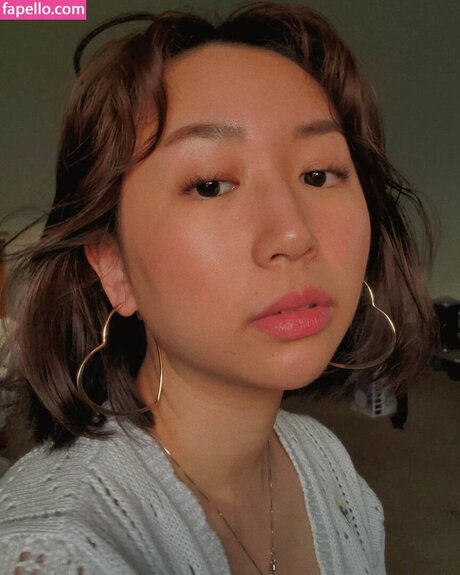 Sophia Phan model exclusive picture