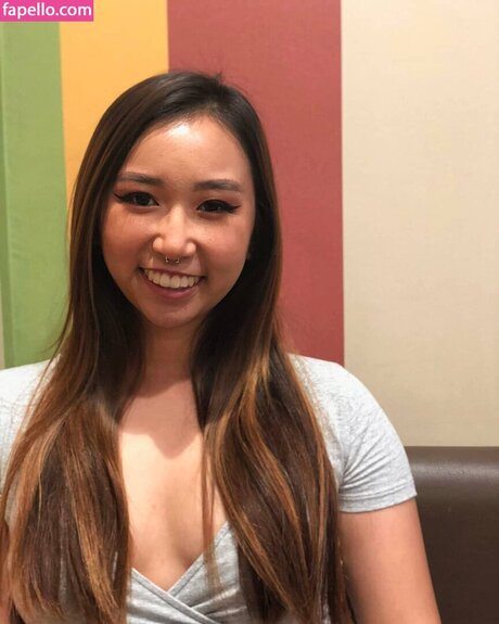 Sophia Phan model free archive