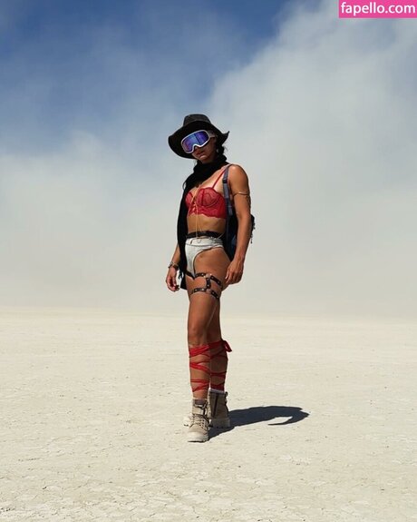 Corinne Nicewick model beautiful gallery