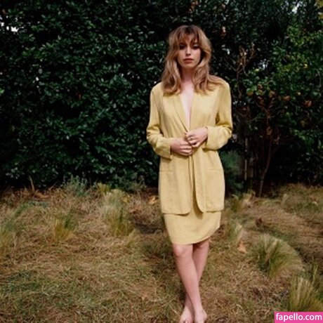 Clara McGregor pornstar naked pics