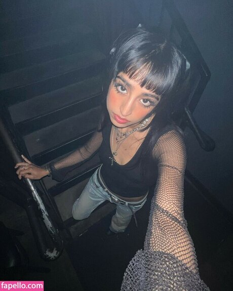 Aislinn Ritchie hot pornstar gallery