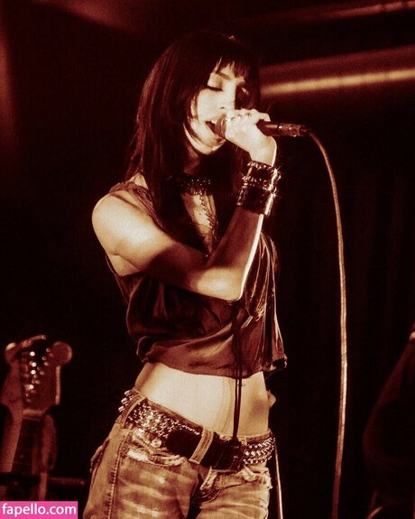 Aislinn Ritchie best actress pics