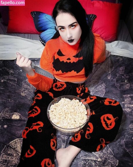 Amy Roberts porn actress galleries