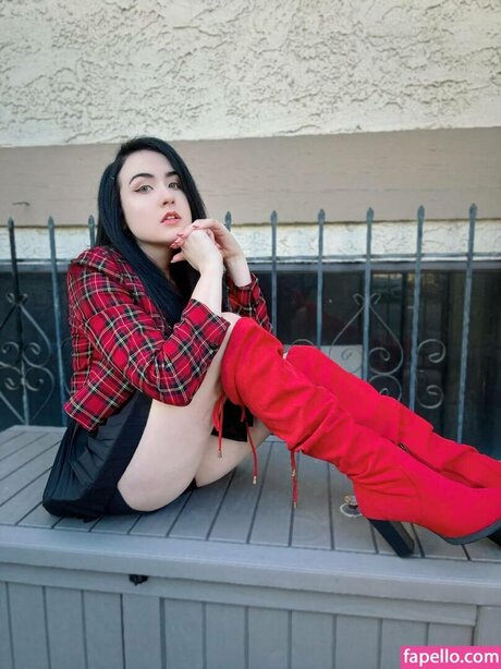 Amy Roberts star nice picture