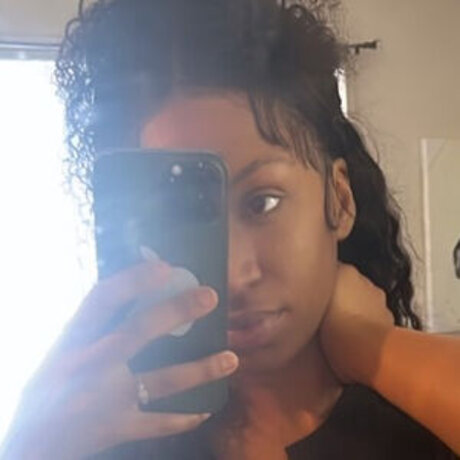 NaturalBadssss pretty actress images