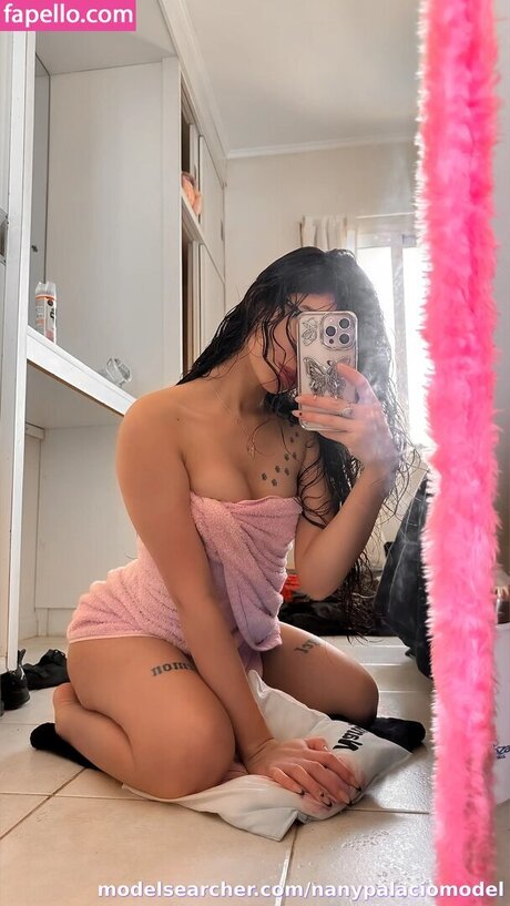 Nany Palacio model hd pics