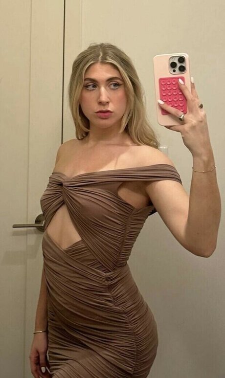 Sabrina Brier pornographic model pic