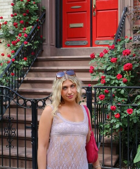 Sabrina Brier erotic model pic