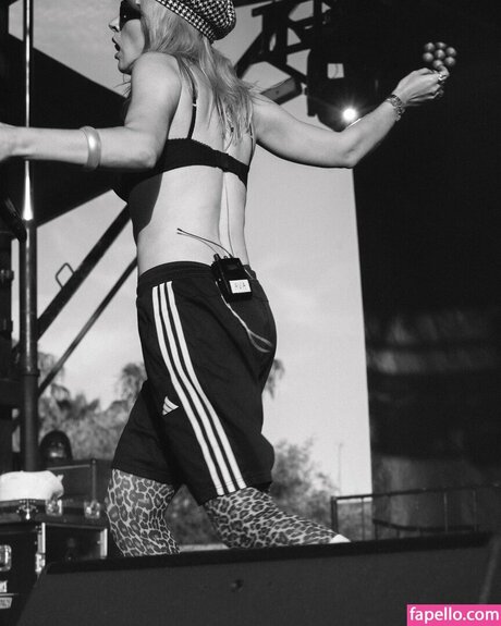 Ava Maybee nice pornstar pic