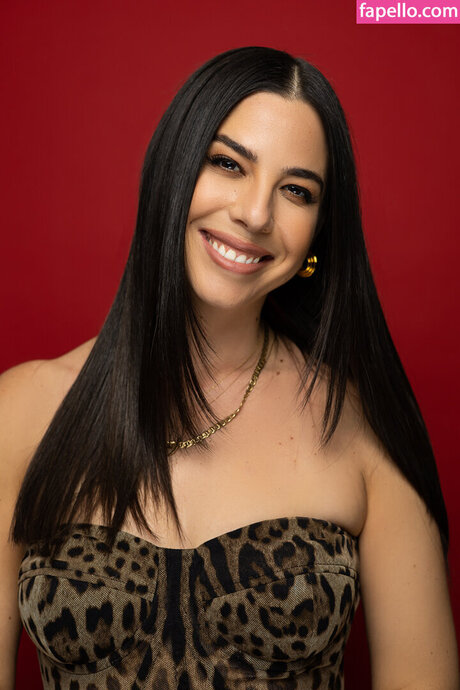 Rachel Wolfson model xxx pic