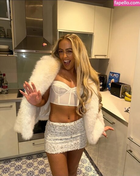 South Shields hot model pictures