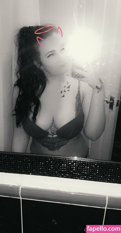 Chelzbcfcburke pornstar nudes pics