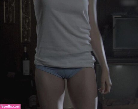 Megan Boone sexy model galleries