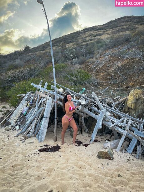 whereiskristen pornstar erotic photos