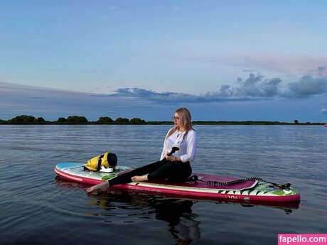 Elena Kyalviyainen hd pornstar image