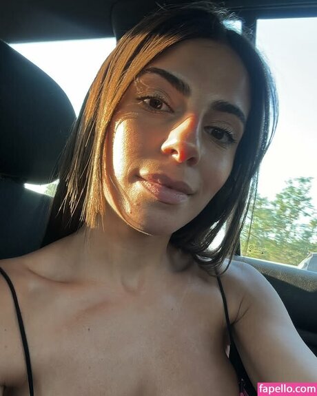 Ilaria Cafagno sex model photo