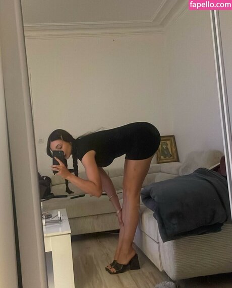 Josephine Lecar free model img