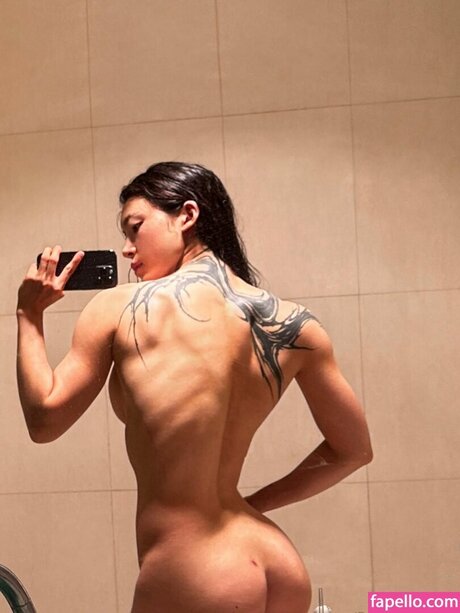 Xiang is model erotic images