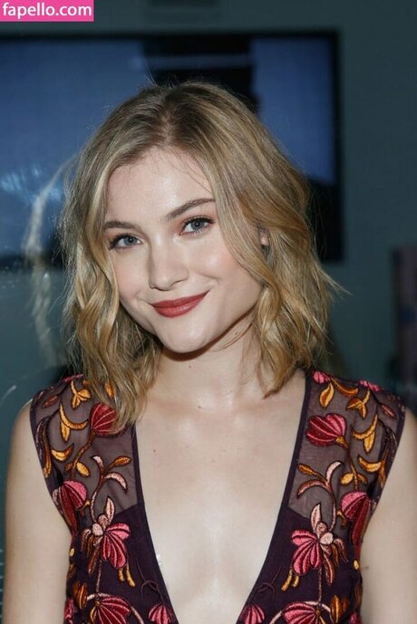 Skyler Samuels free pornstar photo