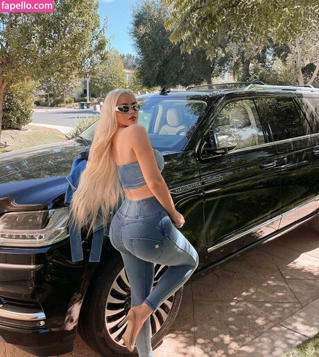 Olivia Pierson sexy model gallery