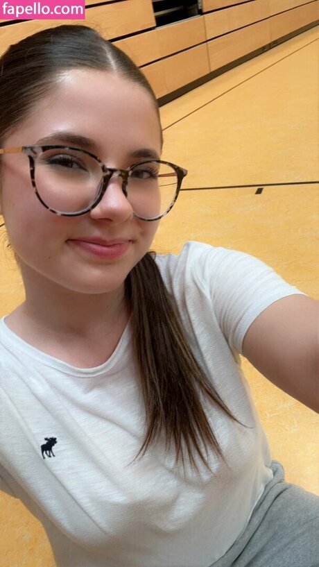 Lilousecret model nudes image