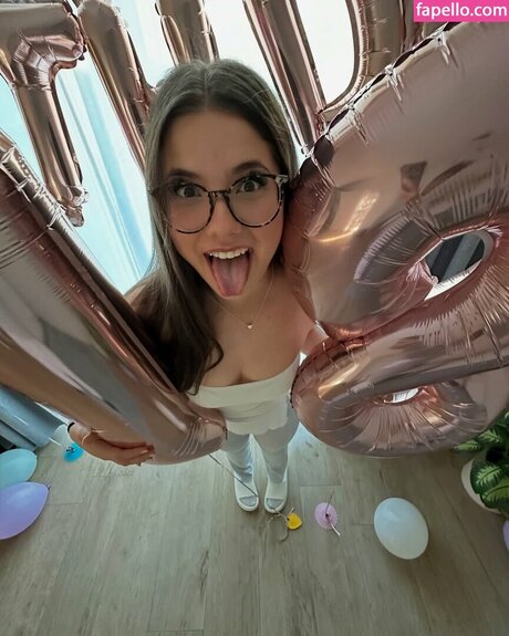 Lilousecret star pornographic gallery