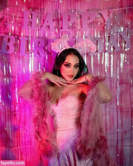 odetovenus star xxx image