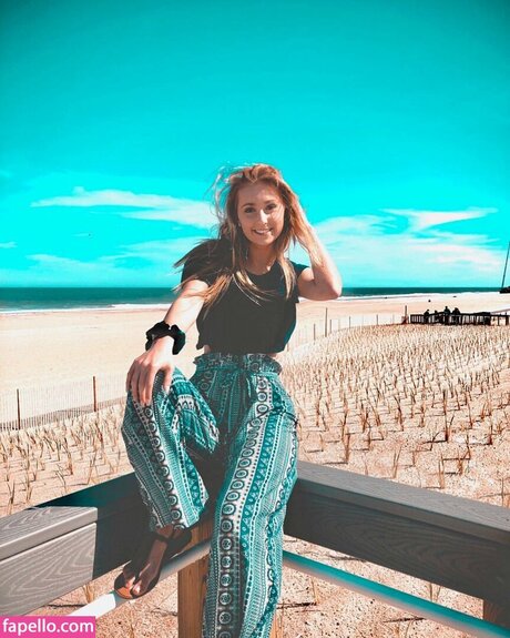 Madison Gritz free actress photos