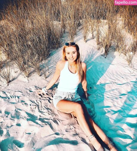 Madison Gritz hd pornstar photos