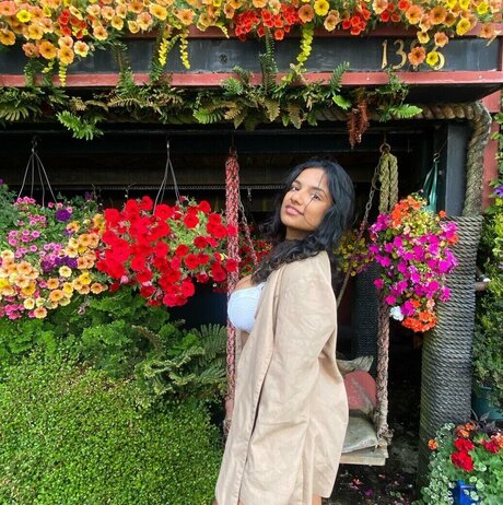 Abby Govindan adult actress img