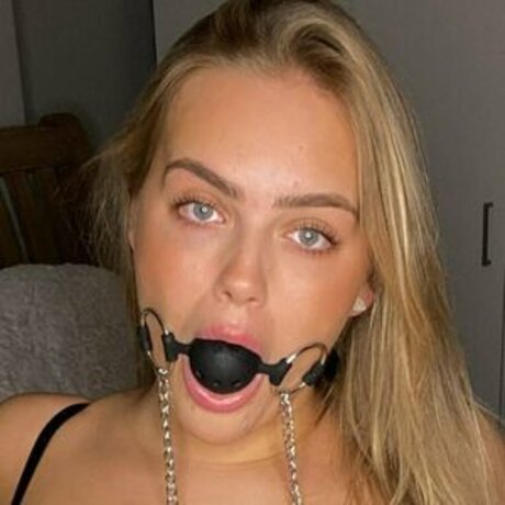 Harriet Barnes hd star img